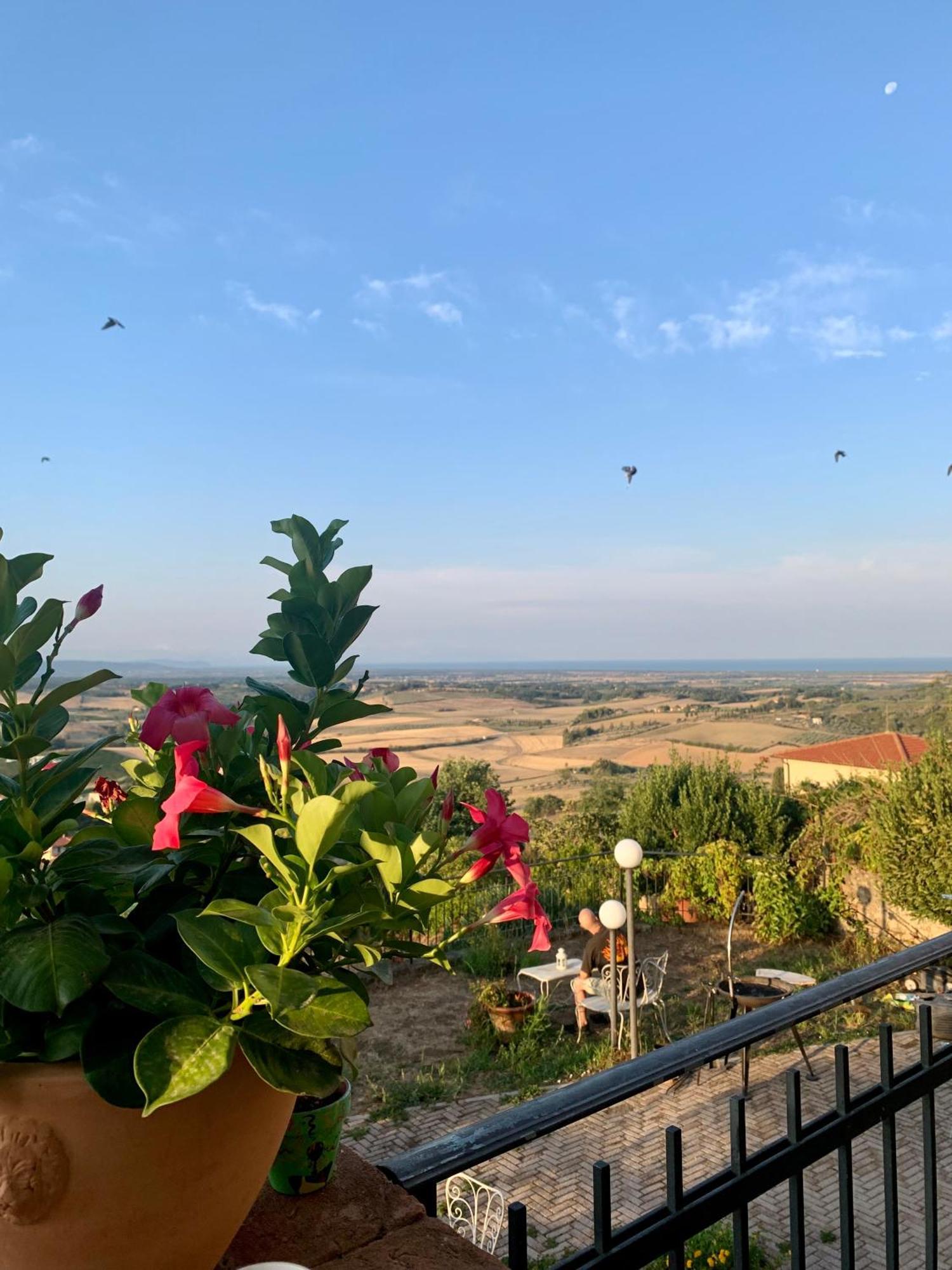 Casa Cerboneschi Panzió Casale Marittimo Kültér fotó
