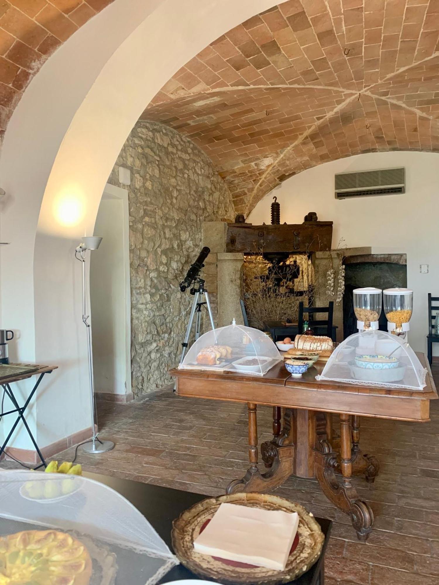 Casa Cerboneschi Panzió Casale Marittimo Kültér fotó